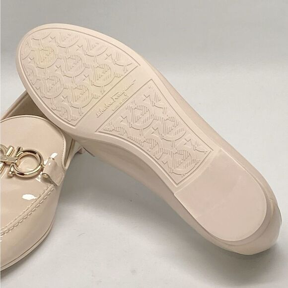 Salvatore Ferragamo Trifoglio Patent Gancini Horsebit Loafers size 8 - Picture 14 of 14
